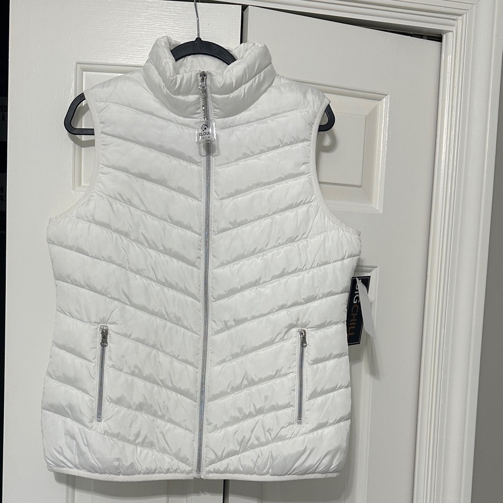 Big Chill Snowy White Puffer Vest